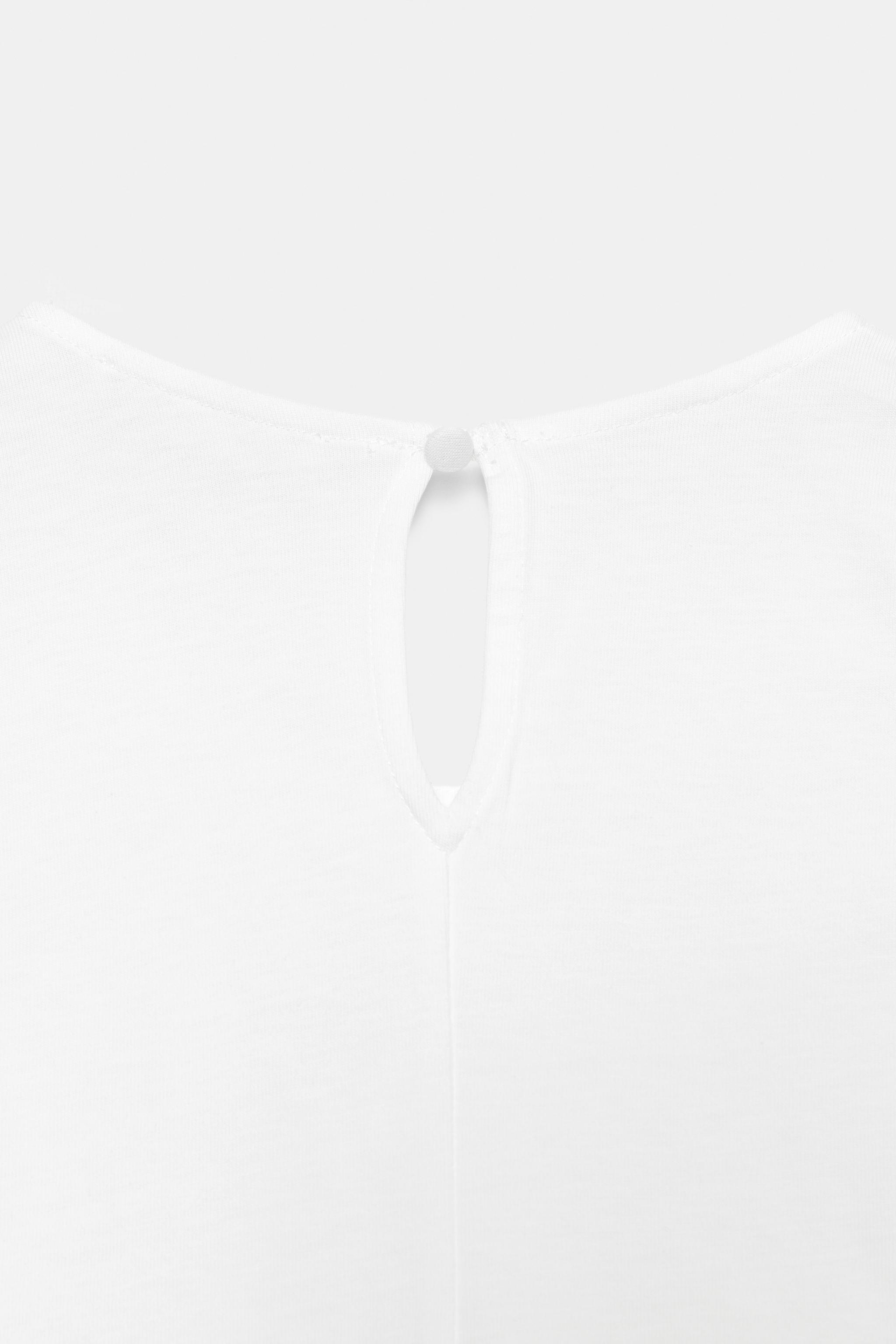TOP DENTELLE SANS MANCHES